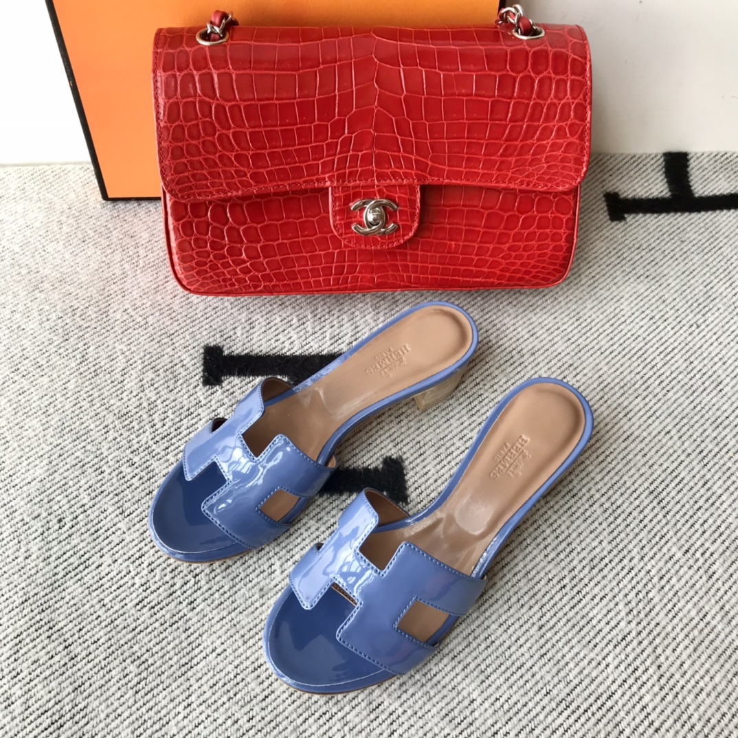 에르메스 올수공 오아시스 슬리퍼 샌들 페이던트 20